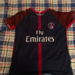 PSG jersey no holes